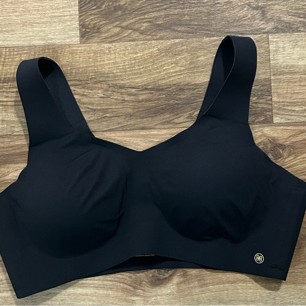 NWOT Honeylove Elegant Black Wireless Bra